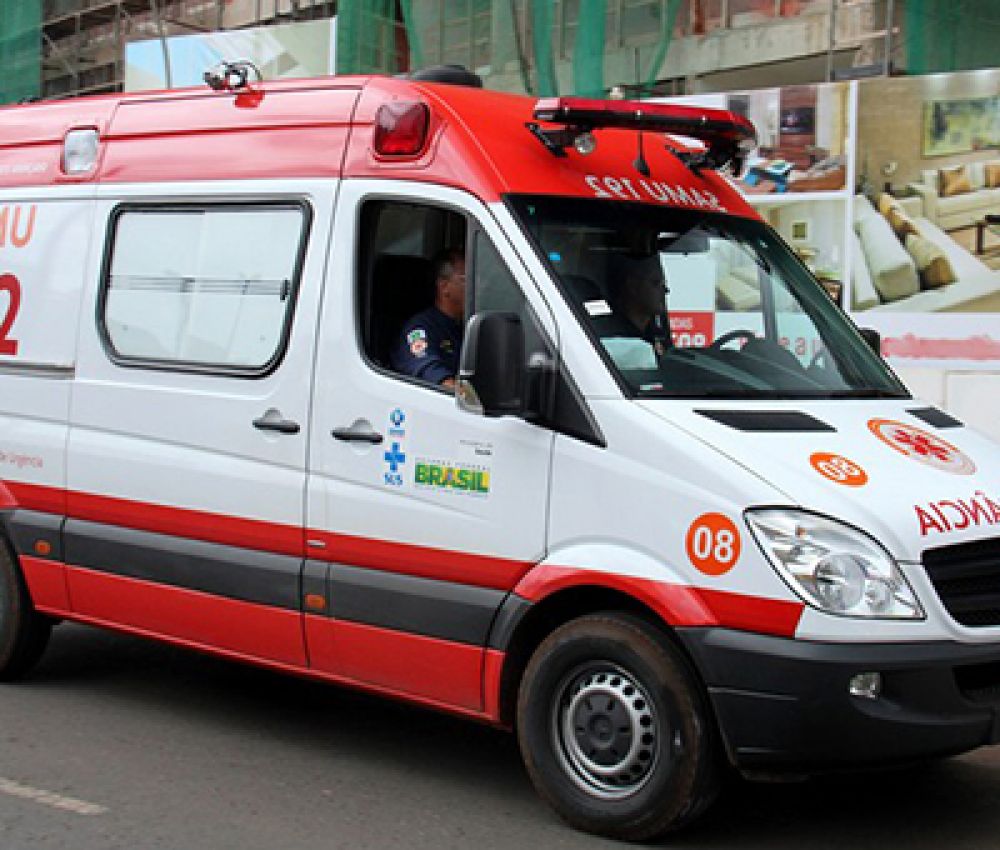 Guarujá ganha ambulância para renovação da frota do SAMU